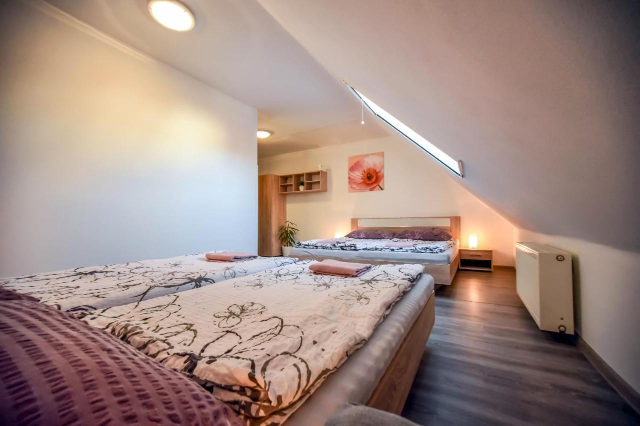 Ubytování Pod Světem-apartmán Trebon Exterior foto